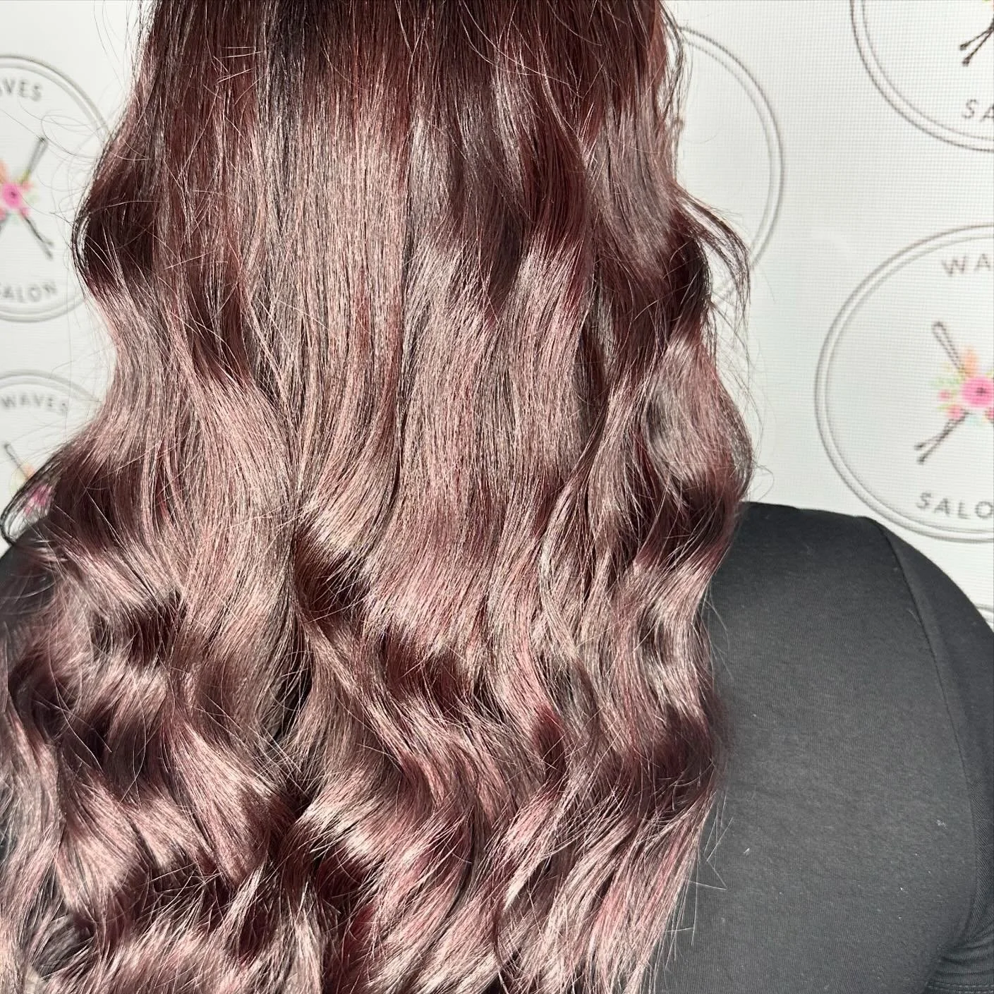 🍷 

#experienceyourwave #moncton #monctonNB #NB #newbrunswick #explorenb #dieppe #shediac #riverview #monctonhairstylist #newbrunswickhair #newbrunswickstylist #monctonhairsalon #eastcoasthair #supportlocal #atlanticcanada #loreal #dermalogica #elum