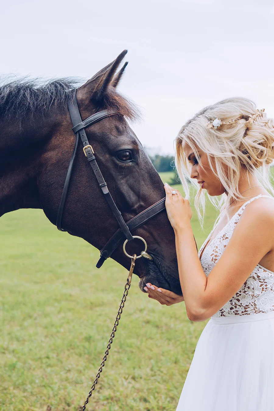 50bride+horse.jpg