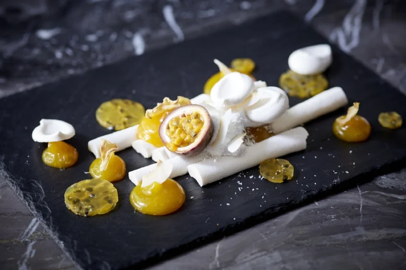 La_Suite_West_28-06-18 28 Passion Fruit & Coconut Pavlova.jpg
