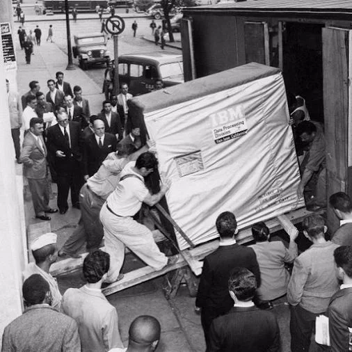 The IBM 350 Disk Storage Unit with a 5 mb storage capacity, capable of recording in 6 bits. This additional storage unit was used to supplement the IBM 305 RAMAC vacuum tube computer (not pictured). September, 1956.