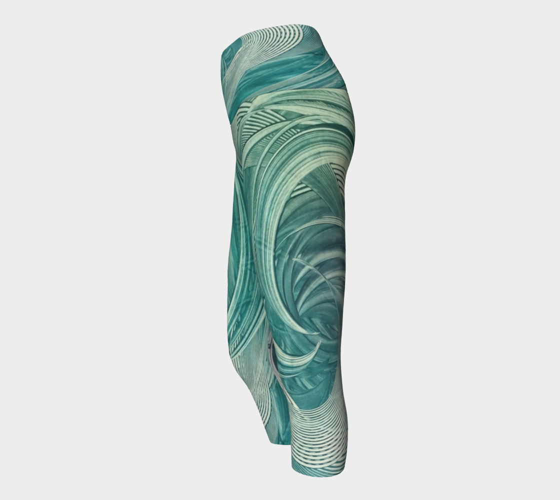 preview-yoga-capris-588611-left.png