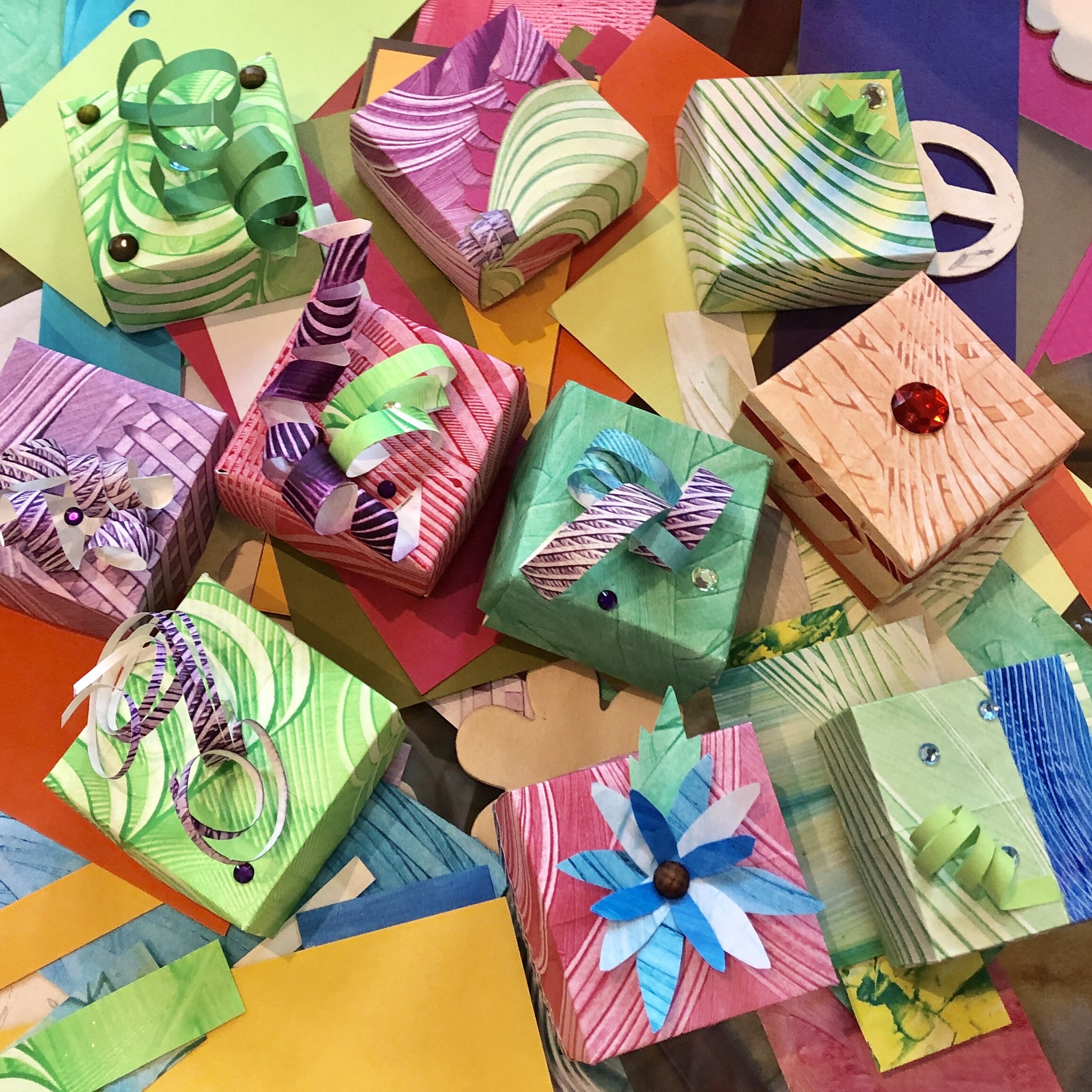Gallery of origami boxes 