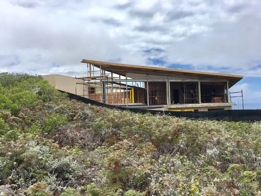  Western View of the house - over the natural fynbos 