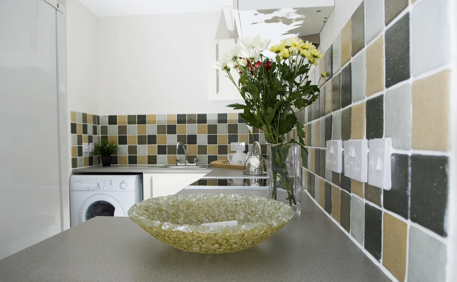 Kitchen 2.jpg