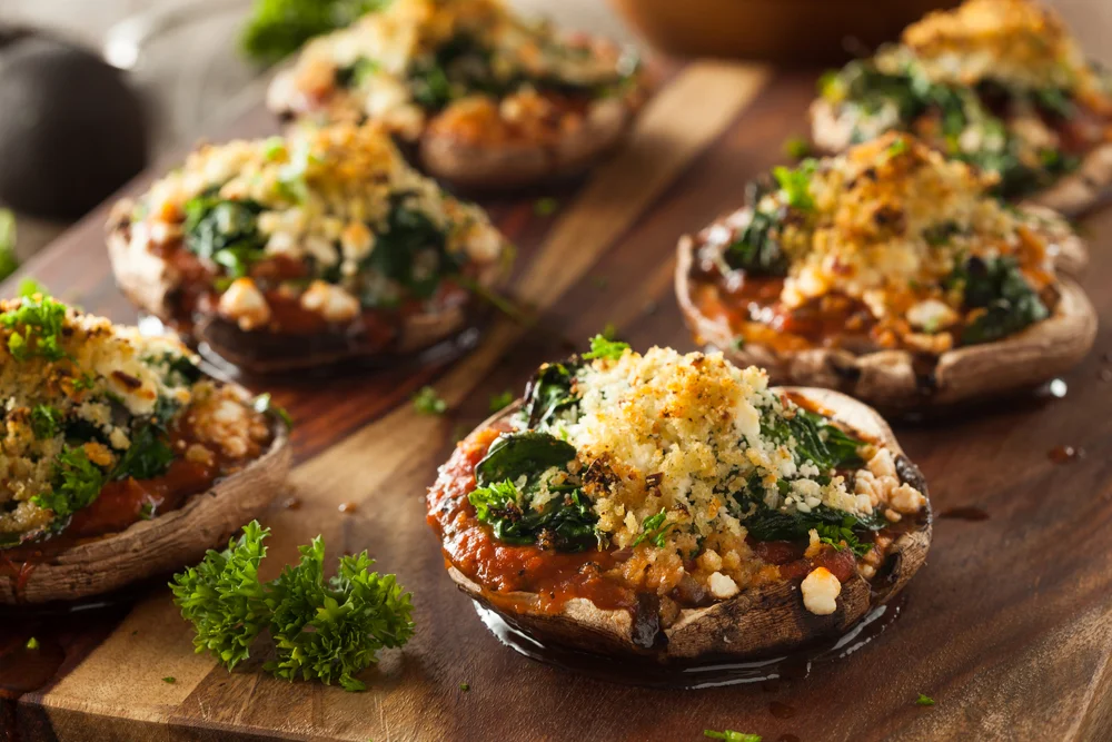 Crab & Spinach Stuffed Mushrooms | The Tish Kitchen | Food Blogger