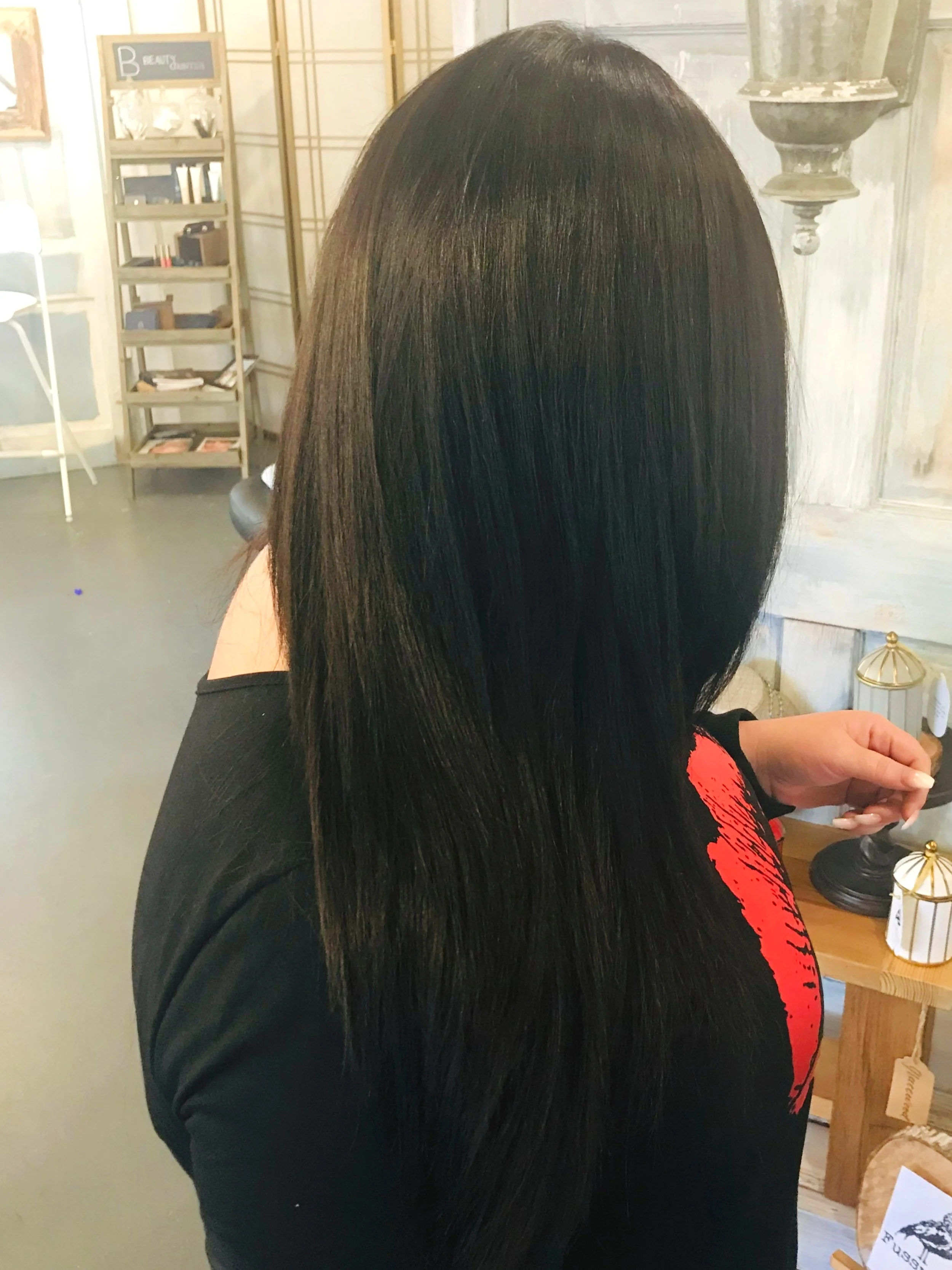 Brazilian BlowoutA blowout treatment to remove frizz and keep hair healthy.