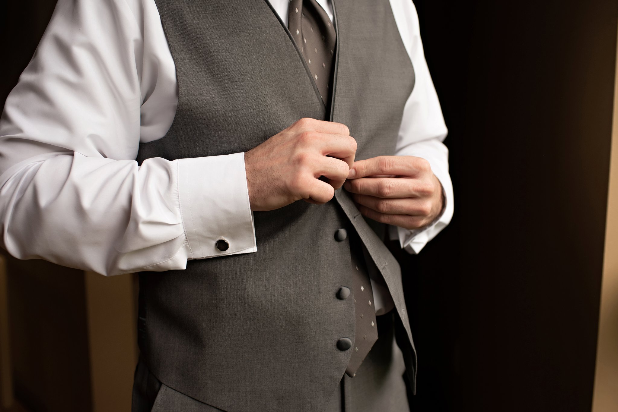 groom getting ready details