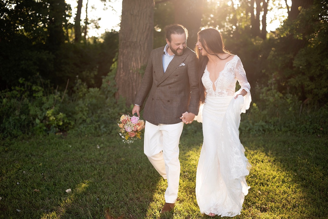 deep v illusion lace wedding dress