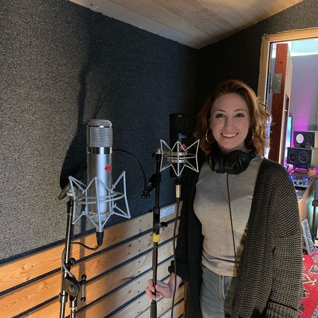 @luther.anna testing some @stamaudio mics in the studio today. SA800 &amp; SA 47 are 2 sweet microphones. #recordingstudio #mixingengineer #microphone #musicproducer #musicproduction