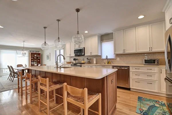kitchenNEW3.jpg