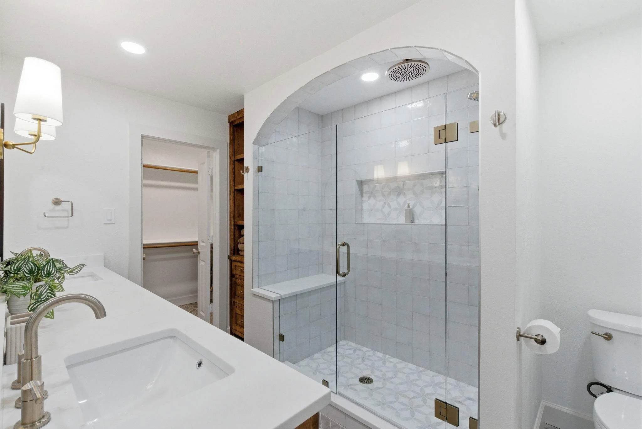 Home Remodel vs. Moving in Parker County: Which Makes More Financial Sense?