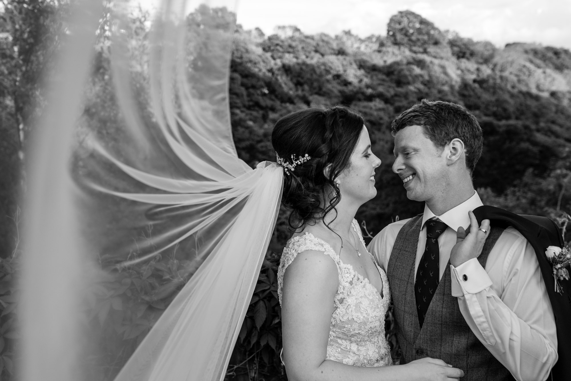 Couple portrait with the veil