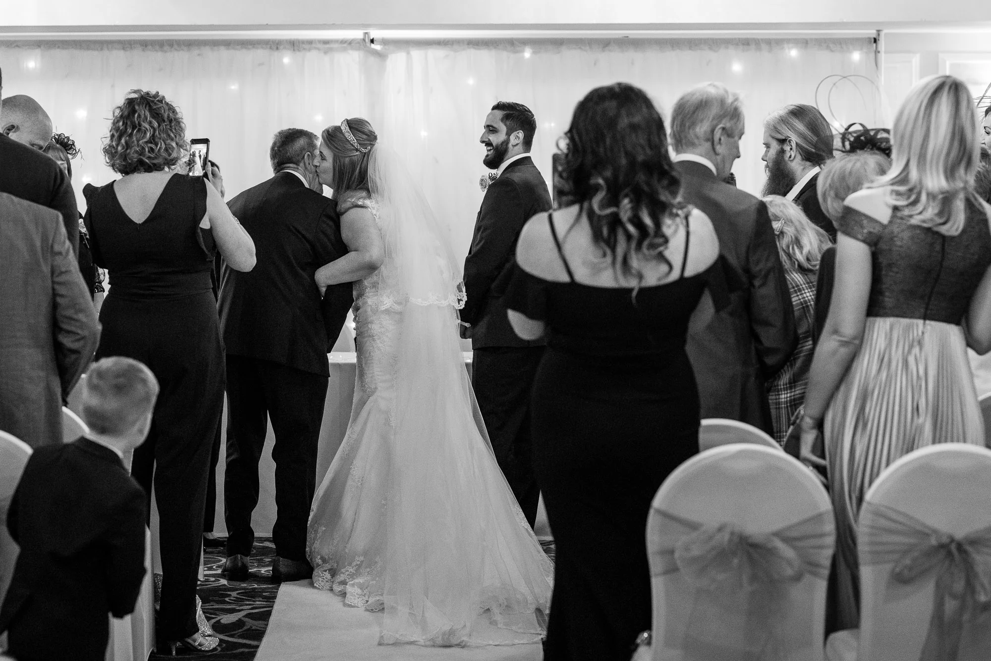 Last kiss for dad as a single woman