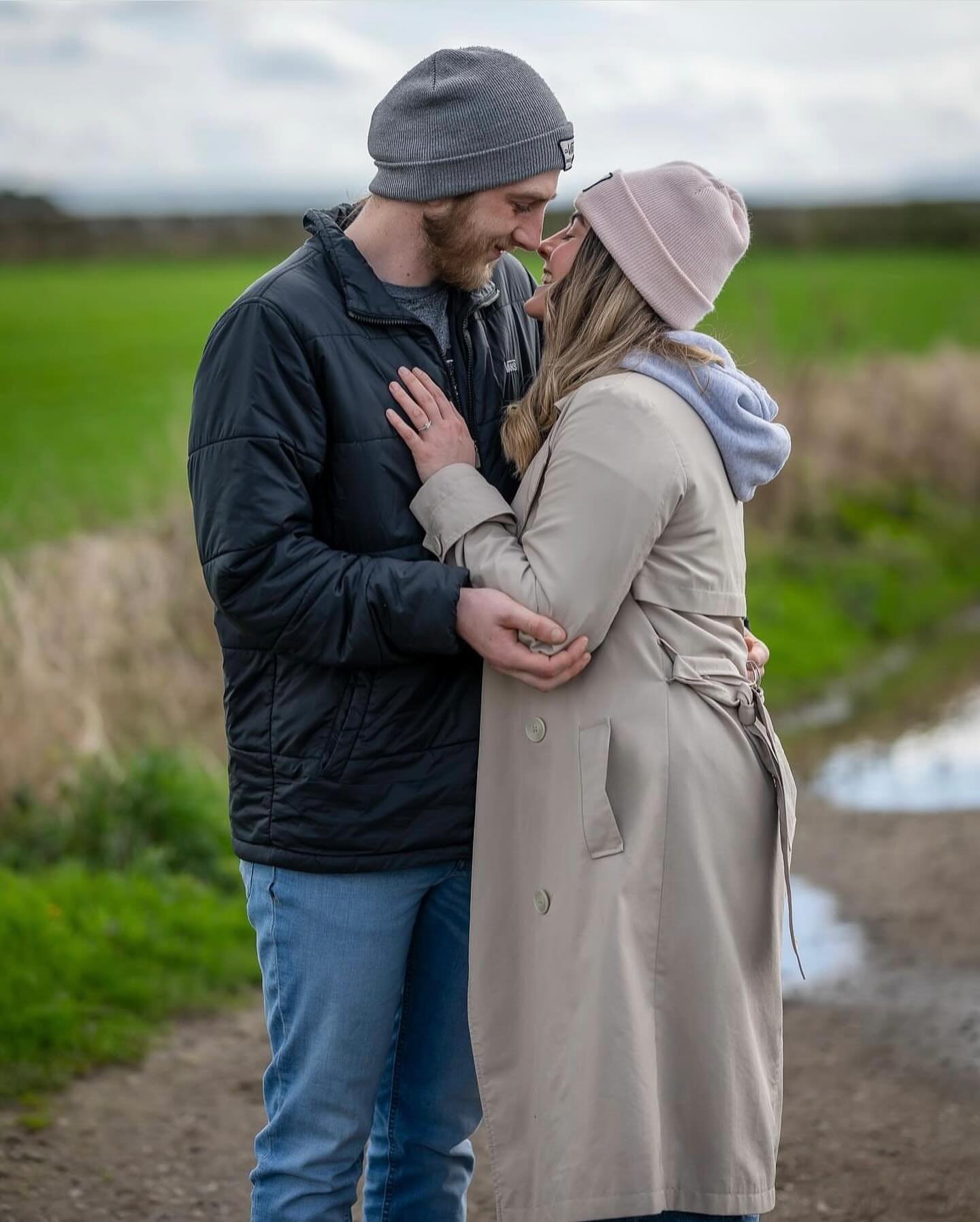 This gorgeous pair are demonstrating the power of my new &lsquo;no kissing&rsquo; rule on pre-shoots. You can get as close as you like but you ain&rsquo;t allowed no kissing! @charlottiearnold and Conor on their pre-shoot last week&hellip;

#Shropshi