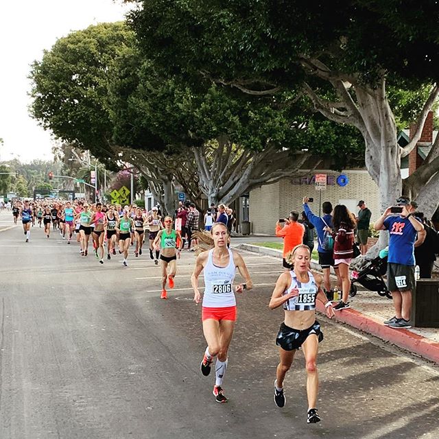 Today wasn&rsquo;t my day to shine, but it was this lady&rsquo;s ⬆️ !!! Congrats @meriahearle on the Masters win in a PB at the #carlsbad5000 today!  Thanks @carlsbad5000 for putting on a great event this year!  Always one of my favorites 😍 ...
.
.
