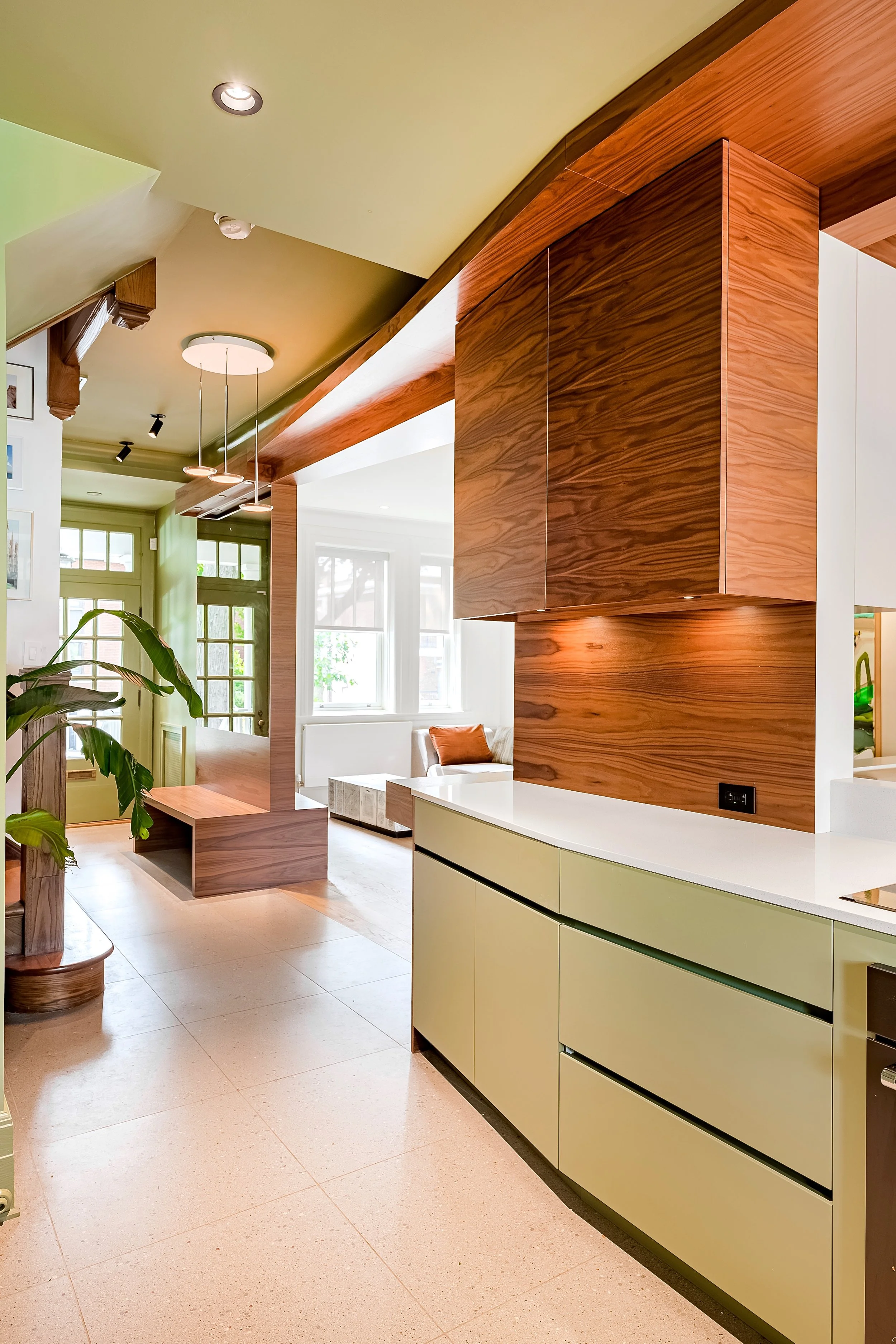 845 Ave Dunlop (7 of 12).jpg