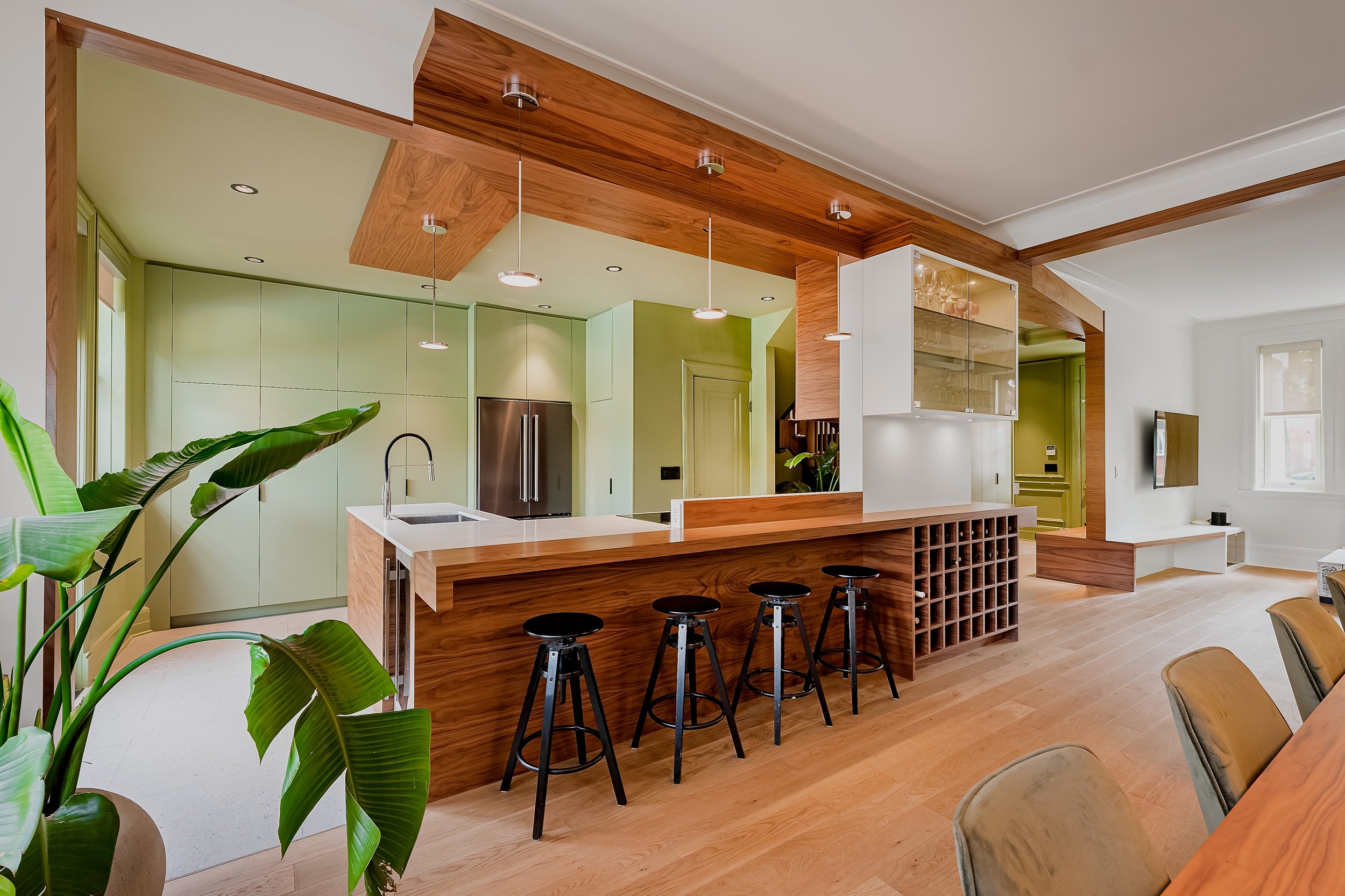 845 Ave Dunlop (3 of 12).jpg