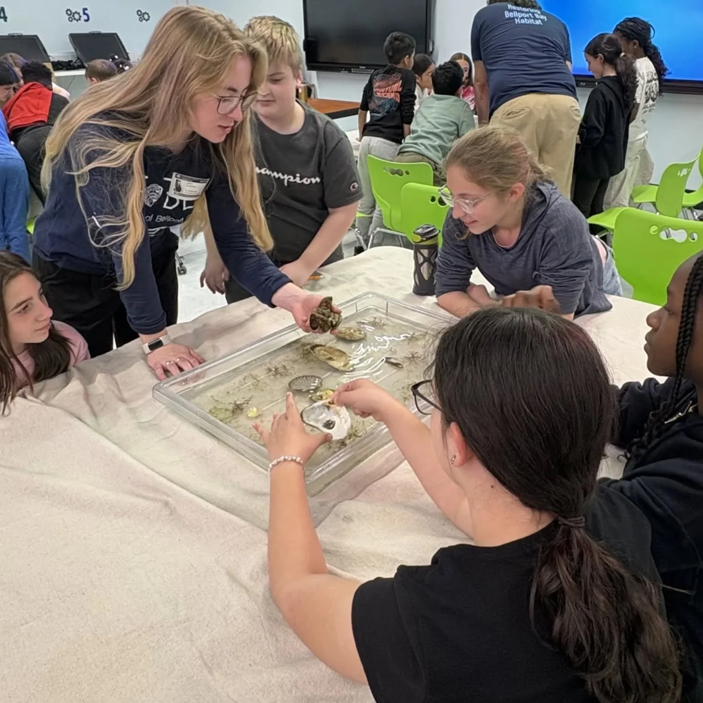 Happy Earth Month! FoBB is excited to announce that we are now booking on-site presentations at schools, libraries, fairs, or your own setting! Our programs bring the fascinating world of oysters to your classroom, demonstrating how these small but m