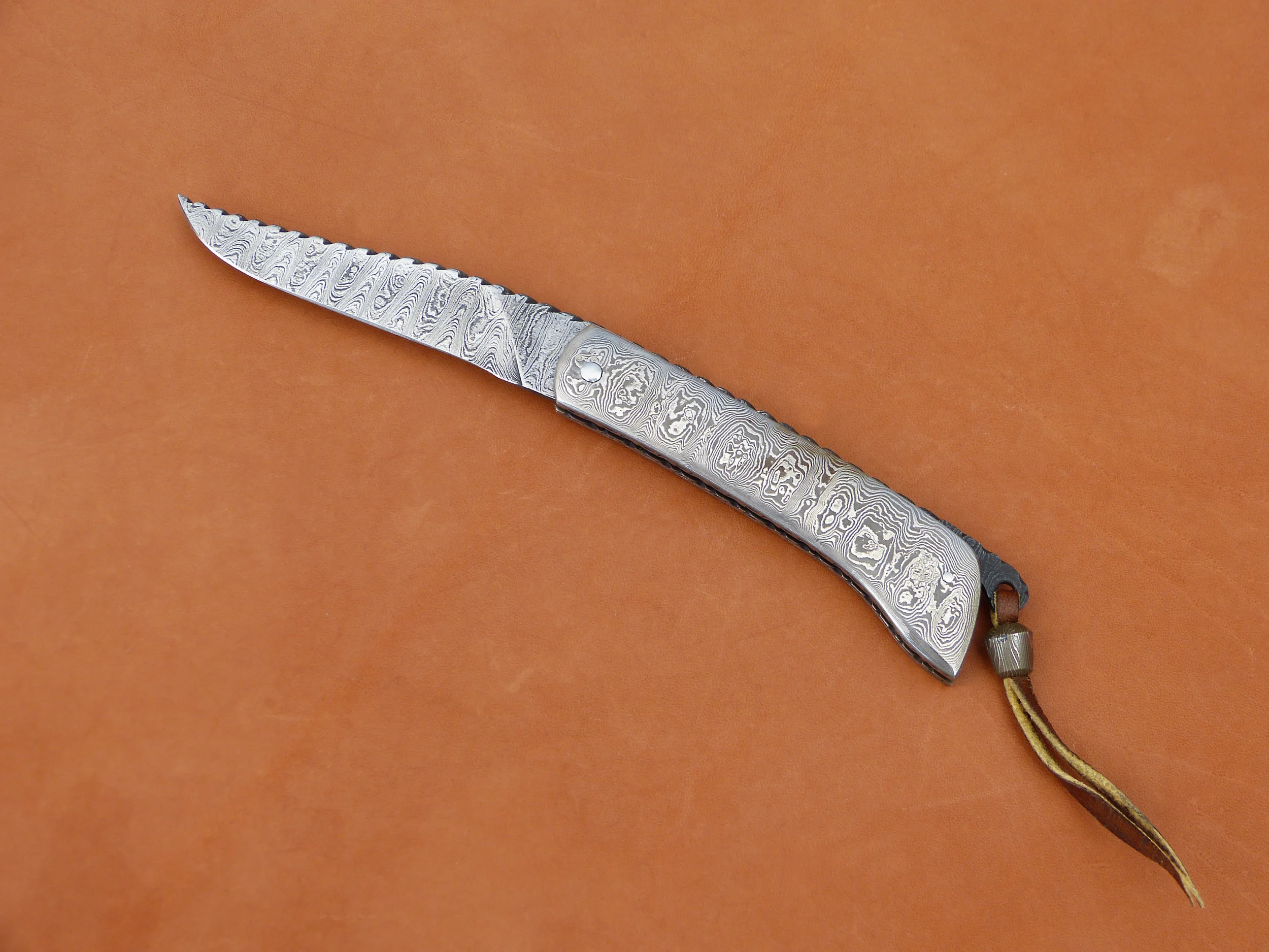 Wayne Valachovic lock back. $800