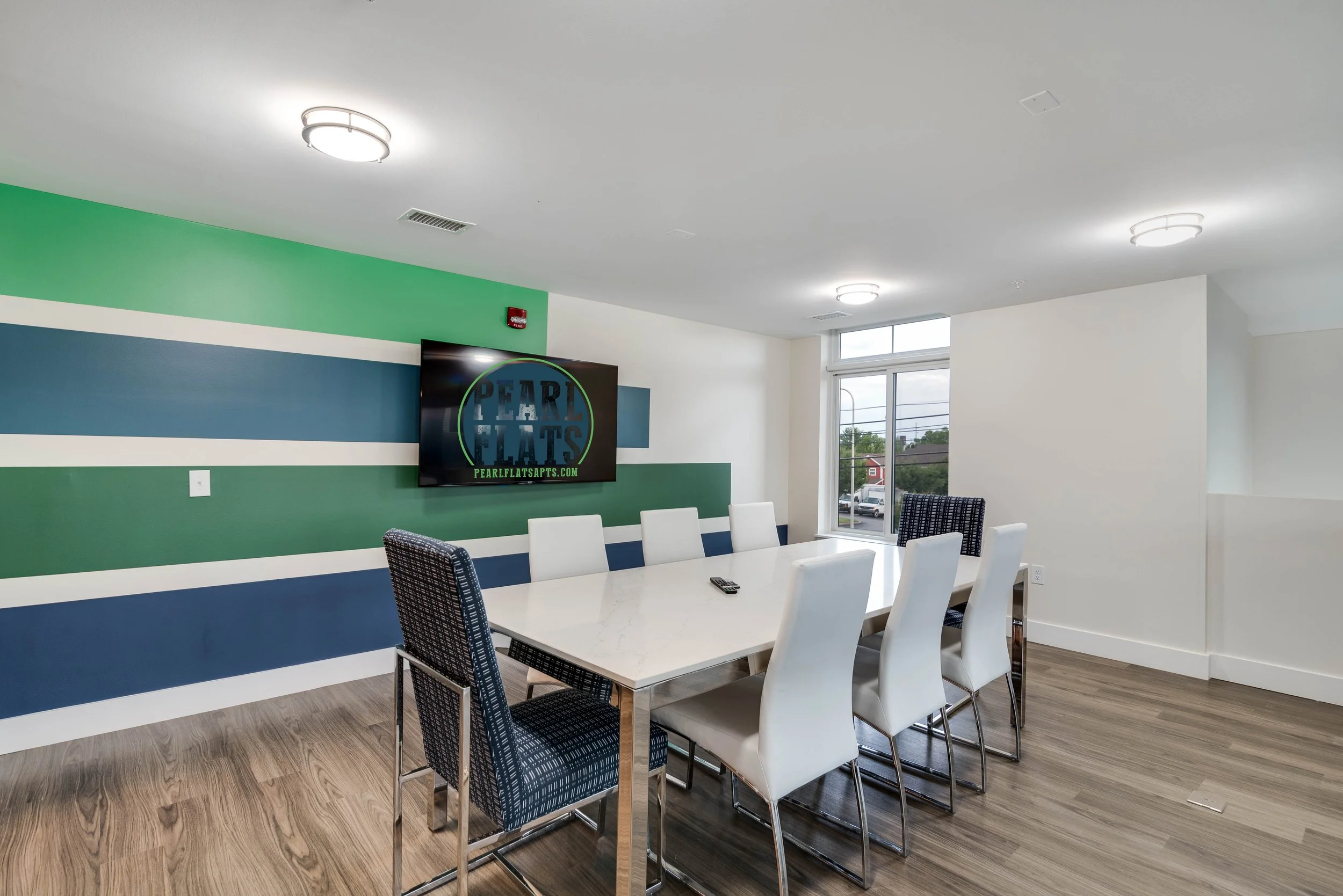 Pearl Flats Work Study Loft.JPG