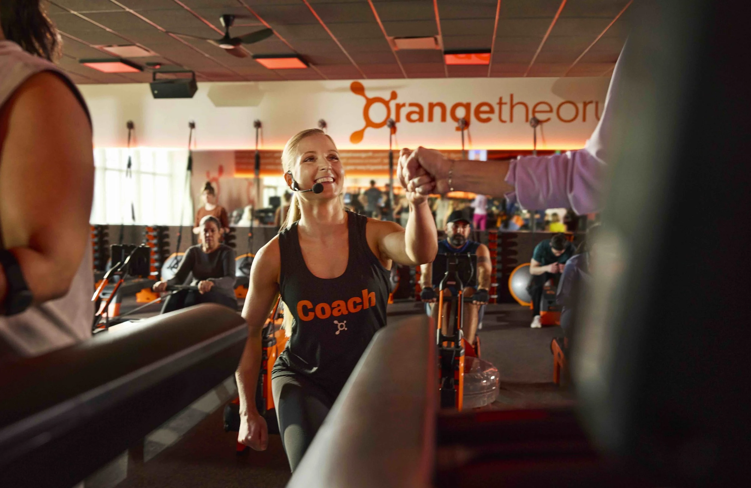 ORANGETHEORY_2025_03_11_ROBINSON_TREADMILL_HI5_2667_RGB (1).jpeg