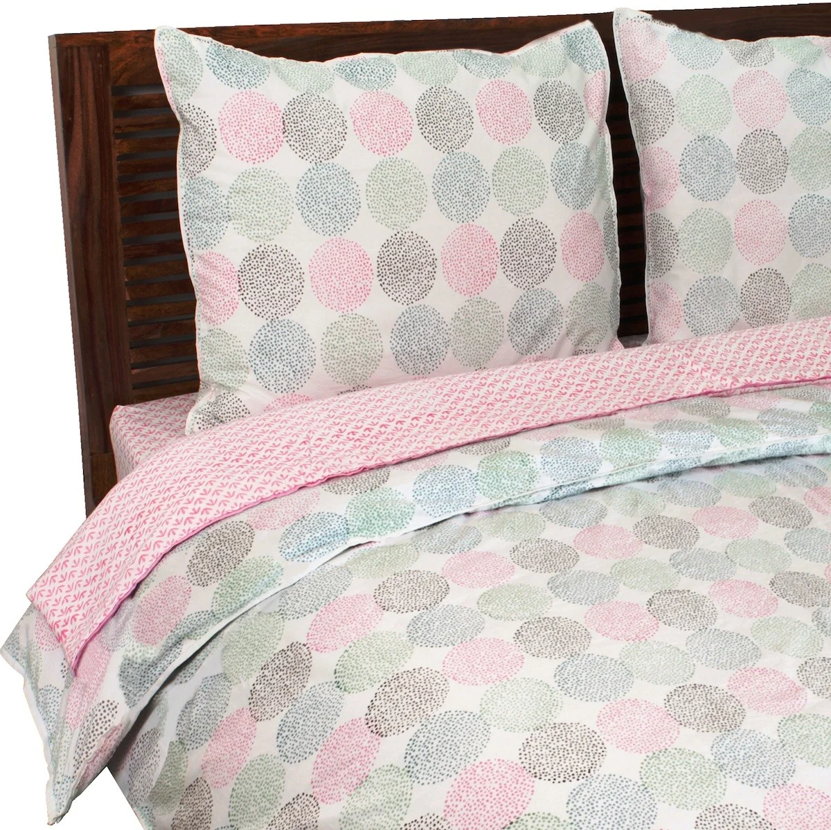 colette_bed_final_web.jpg