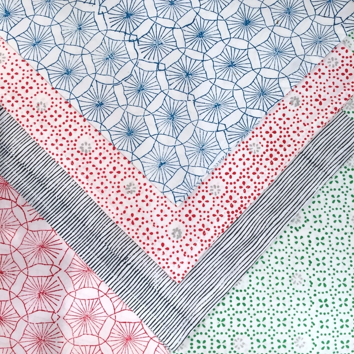 ayla_hattie_felicie_napkins_at_booth.jpg