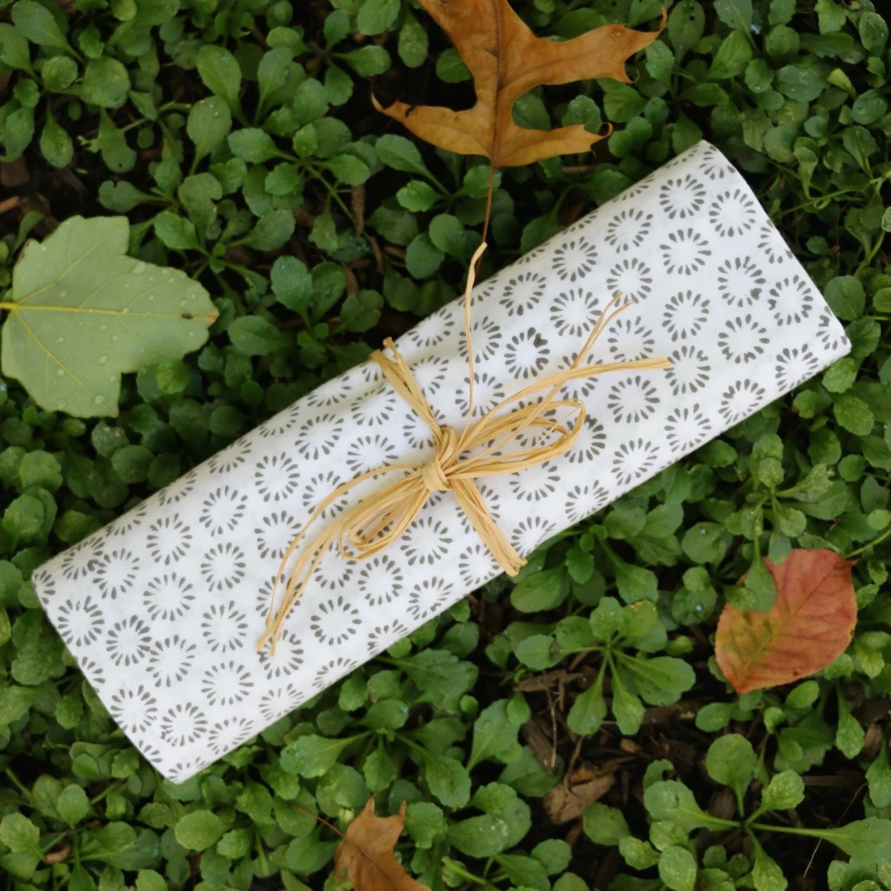 azeline_napkin_side_sm.jpg