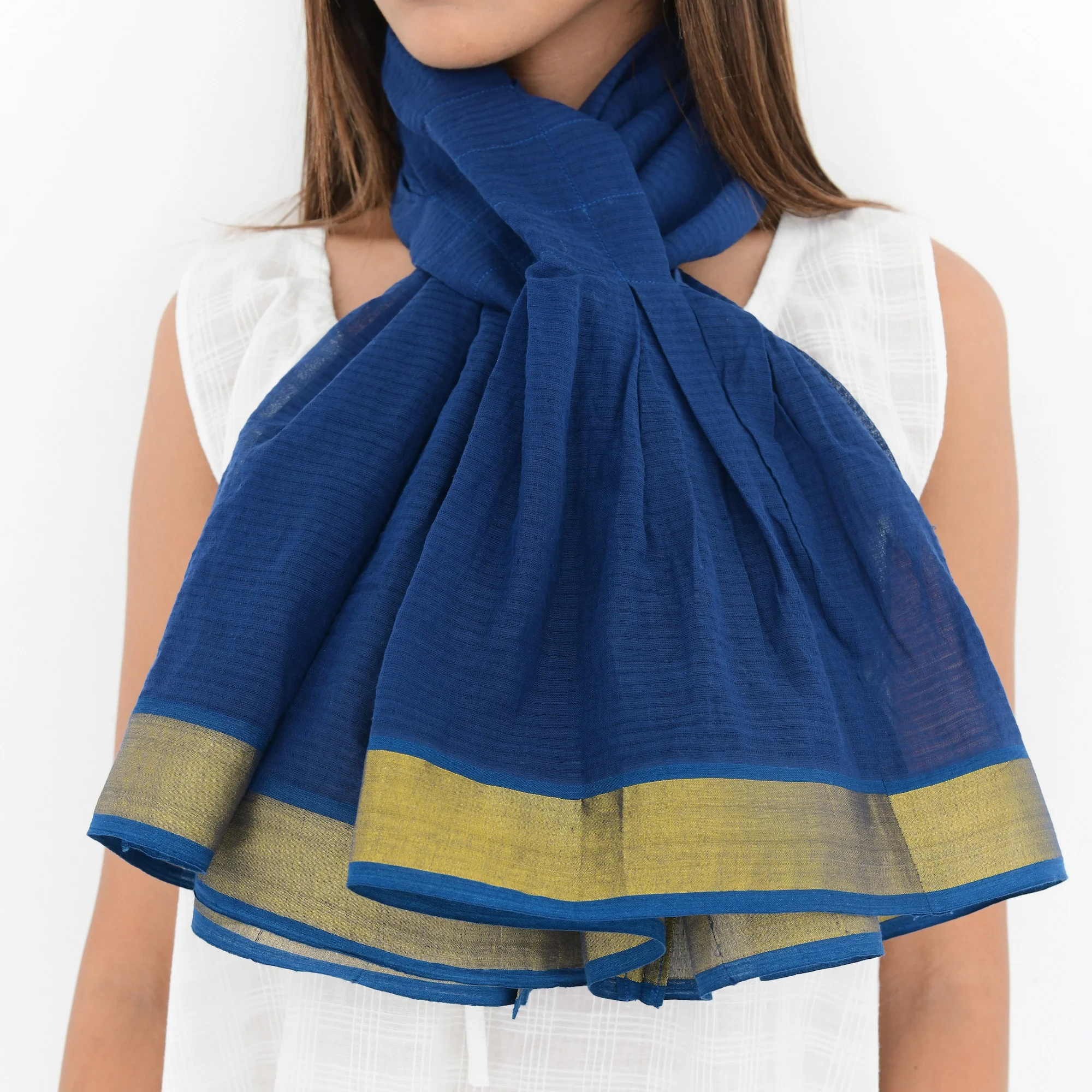 blue:gold sq 2000.jpg