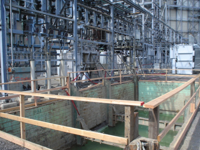 Pit 50'Lx17'Wx16'D Under Elictrical Overhead - NASA ames - Muffet, CA - A&B Construction.JPG