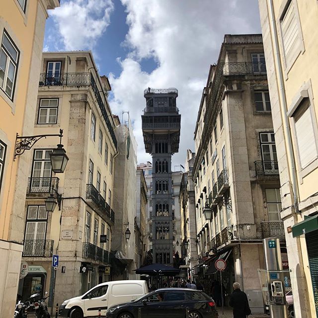 Lisboa continues today! 
#lisbon #lisbonportugal #lisboa #portugal #portraitphotography #travelingportugal #americanbuddhaco #buddha #travel #travelgram #makehappinessahabit
