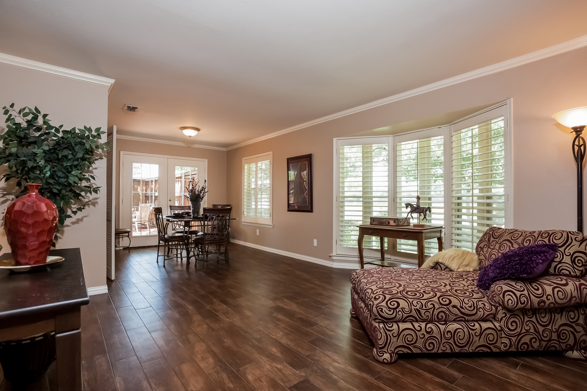 3208 Grantwood Dallas TX 75229 15.jpg