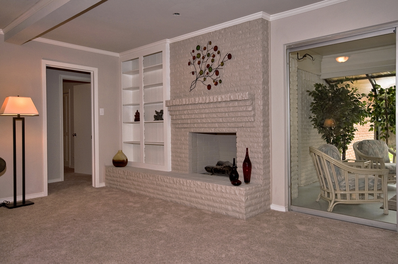 Fireplace.jpg