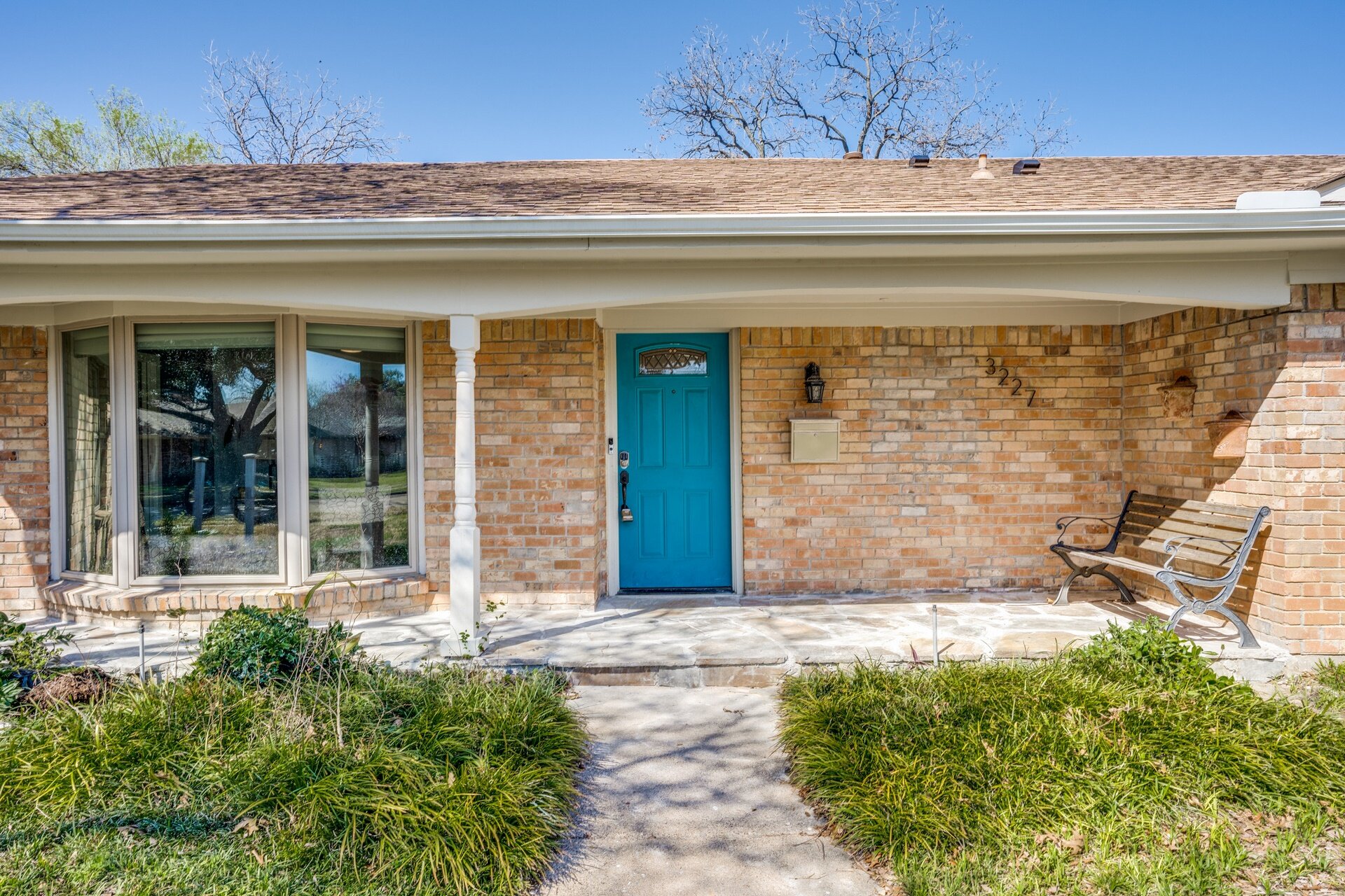 1 - 3227 Waldrop  Dallas TX 75229,  Robert Jory Group.jpg