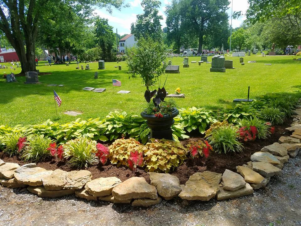 Linden Grove Cemetery.jpg