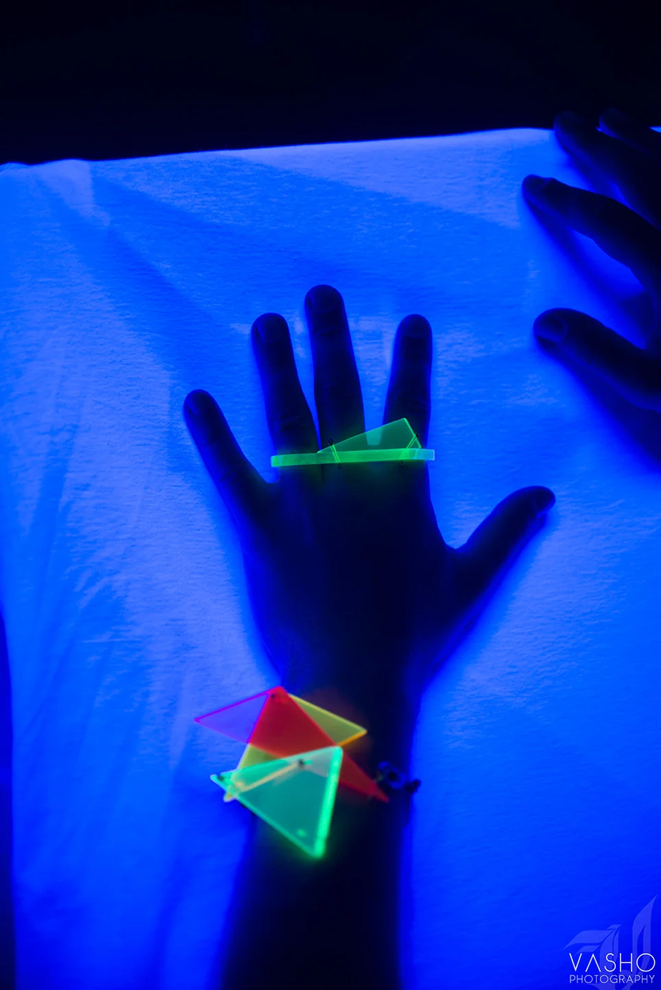 NEON Ray knuckle Lemon lime.jpg