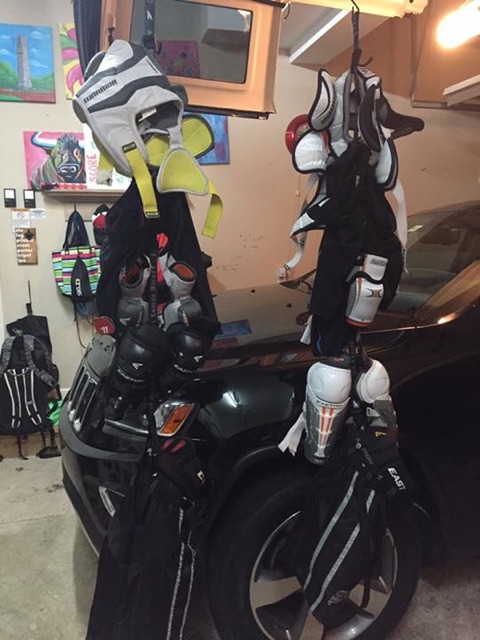 Hockey - At home