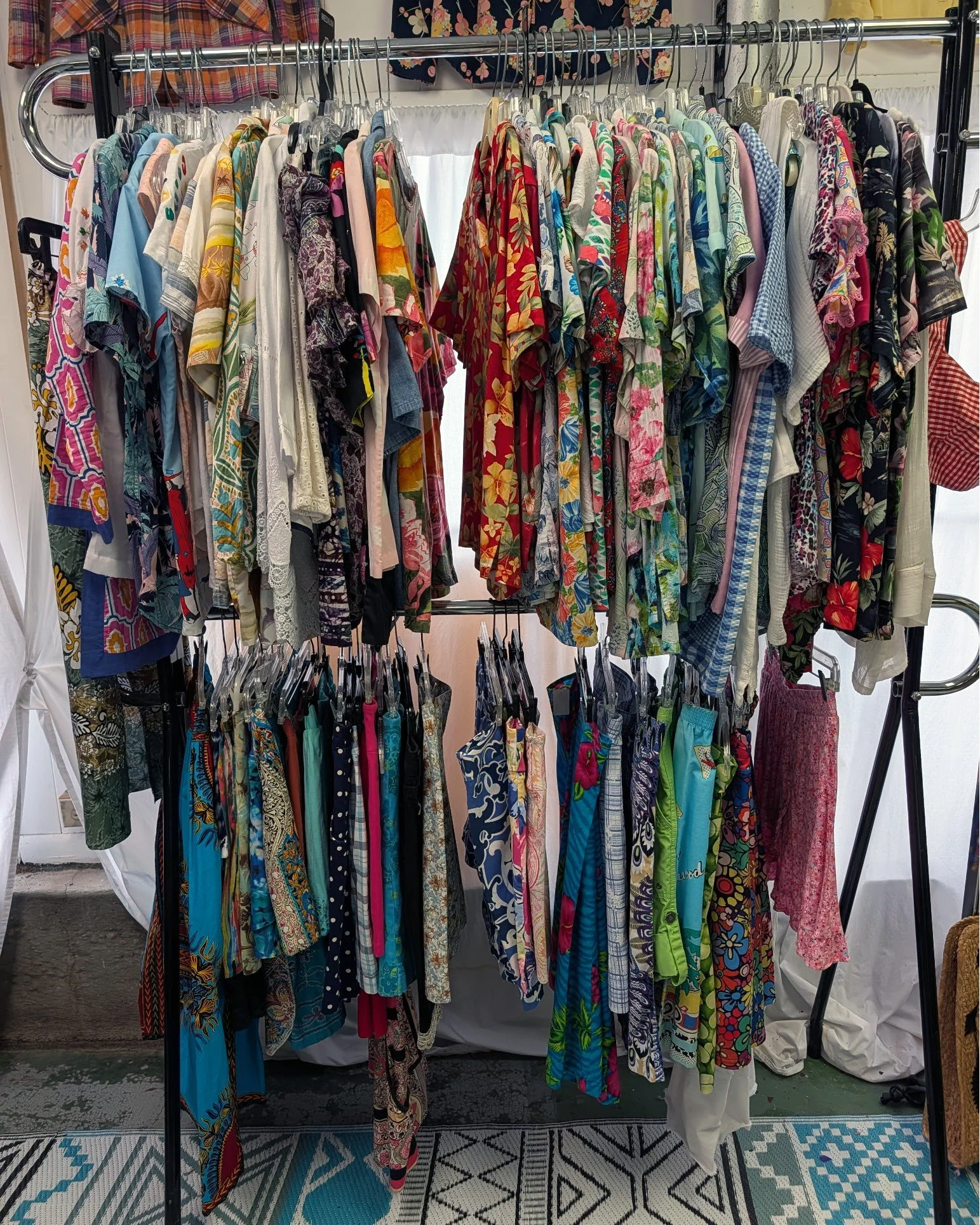 ☀️ While summer in NOT over here in New Orleans, 🥵 it is time for us to start packing summer wear up to make room for COSTUMES!!! and winter-ish wear. Enjoy 20% off selected items. 

🏳️&zwj;🌈Also let us help us you put together an outfit for South