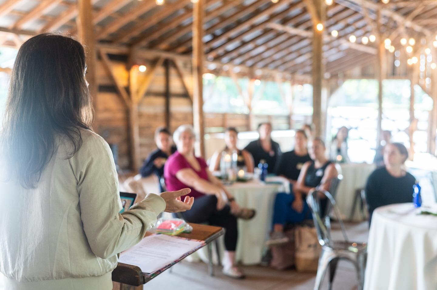 Taking off my Retreat leader hat 🎩 for a few days to put on my guest hat 👒 at the  @theschoolofstylingpractice Restorative Retreat in New Orleans.

I can hardly wait to learn, grow, meet other creative entrepreneurs, and most importantly to practic