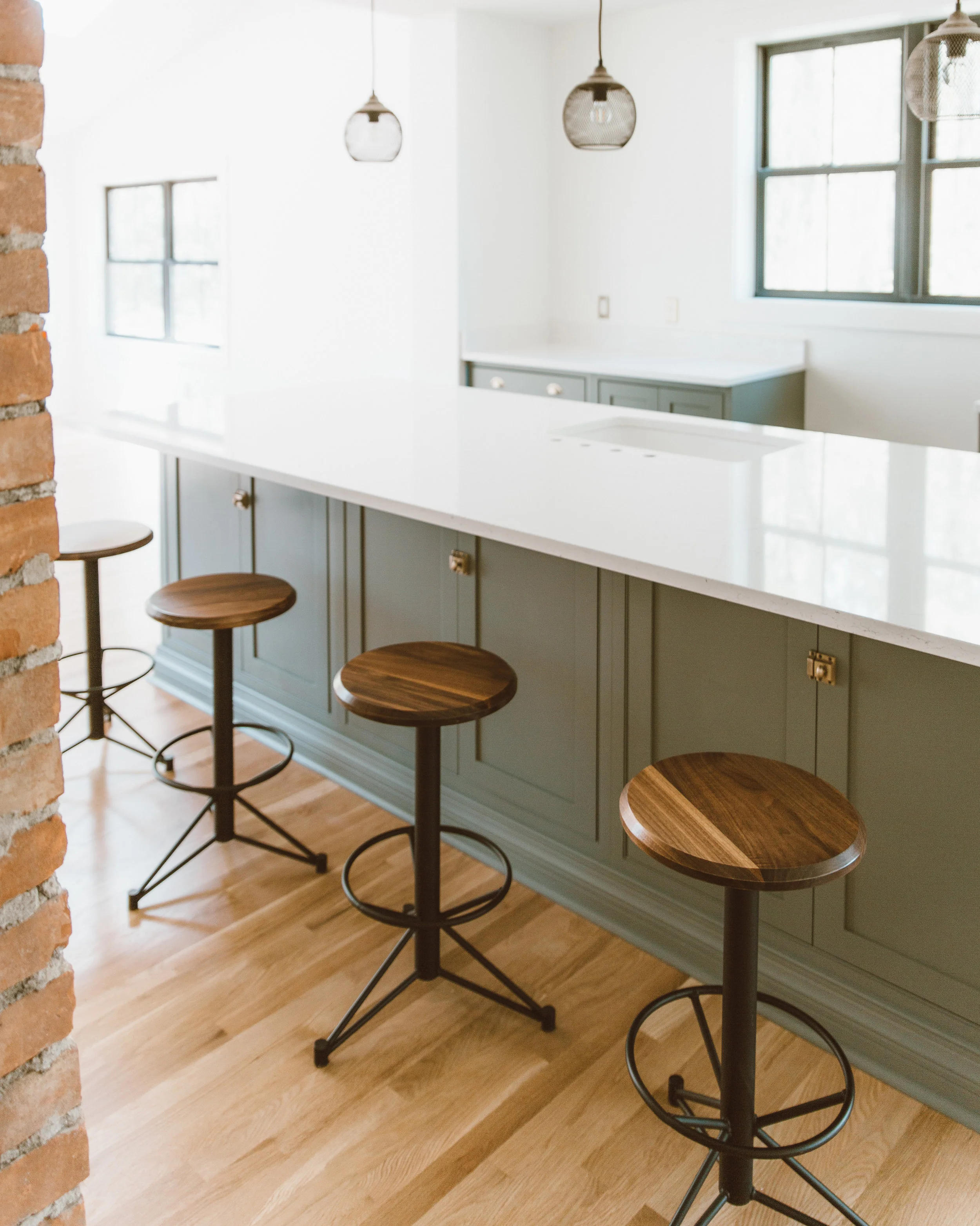 forthehome-edgework-creative-stoolskitchen08.jpg
