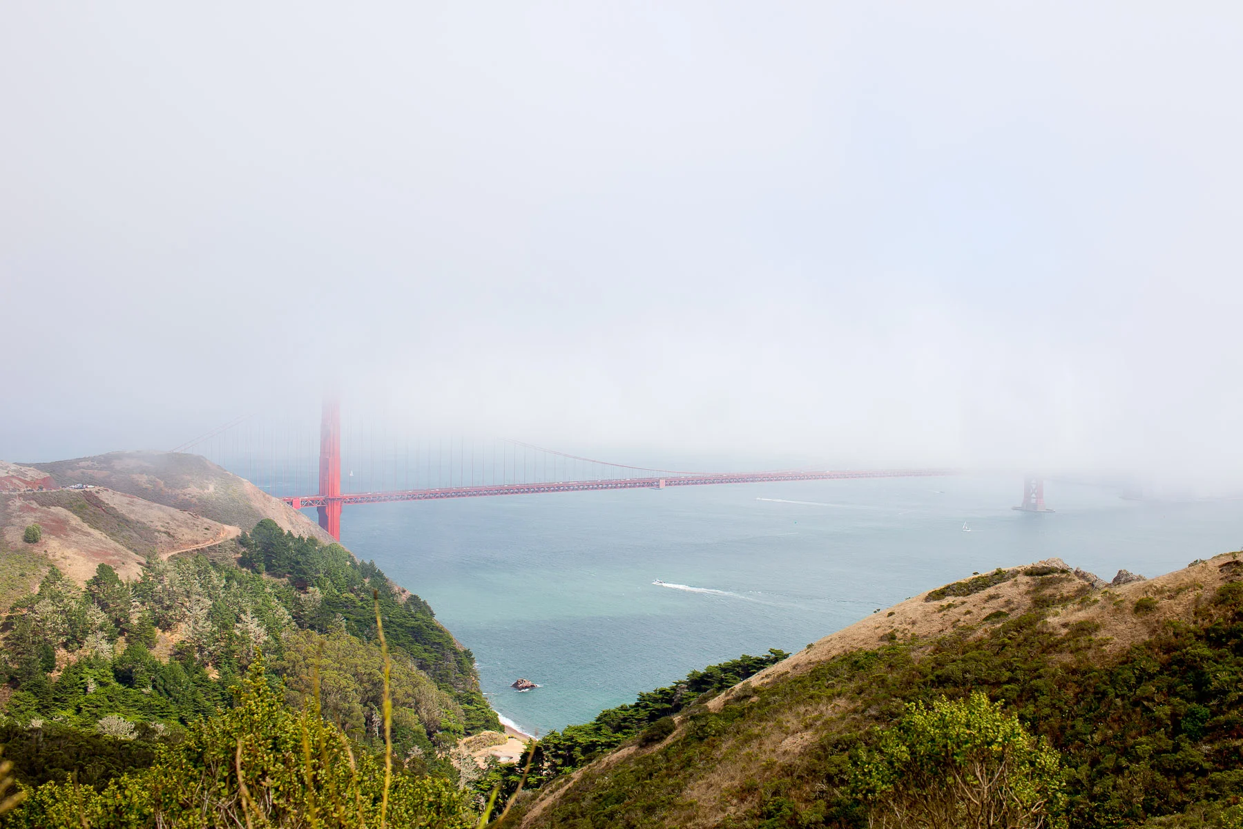 Golden Gate in fog