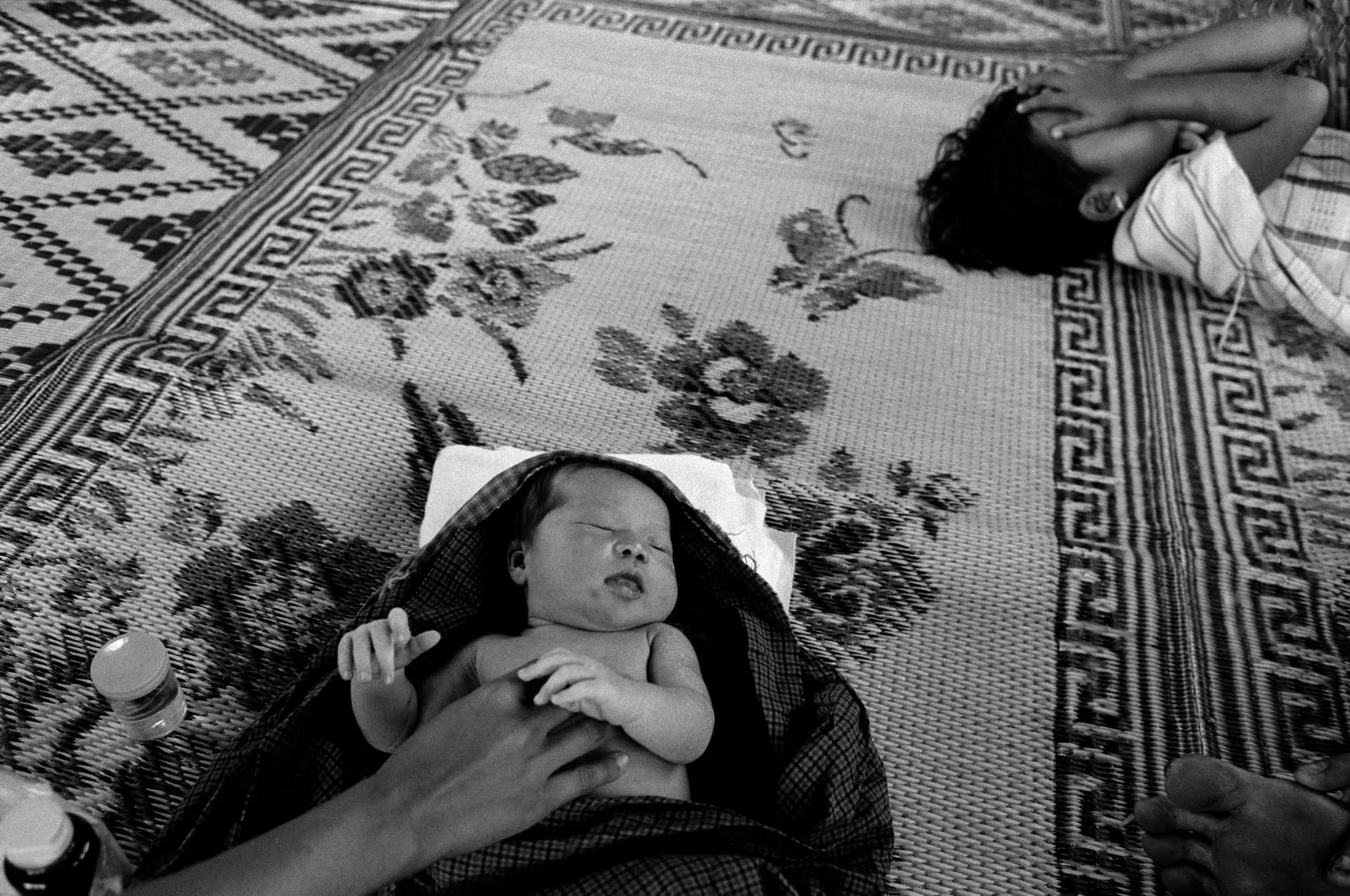 1200 Miles | Life And Death On The Thai Burma Border