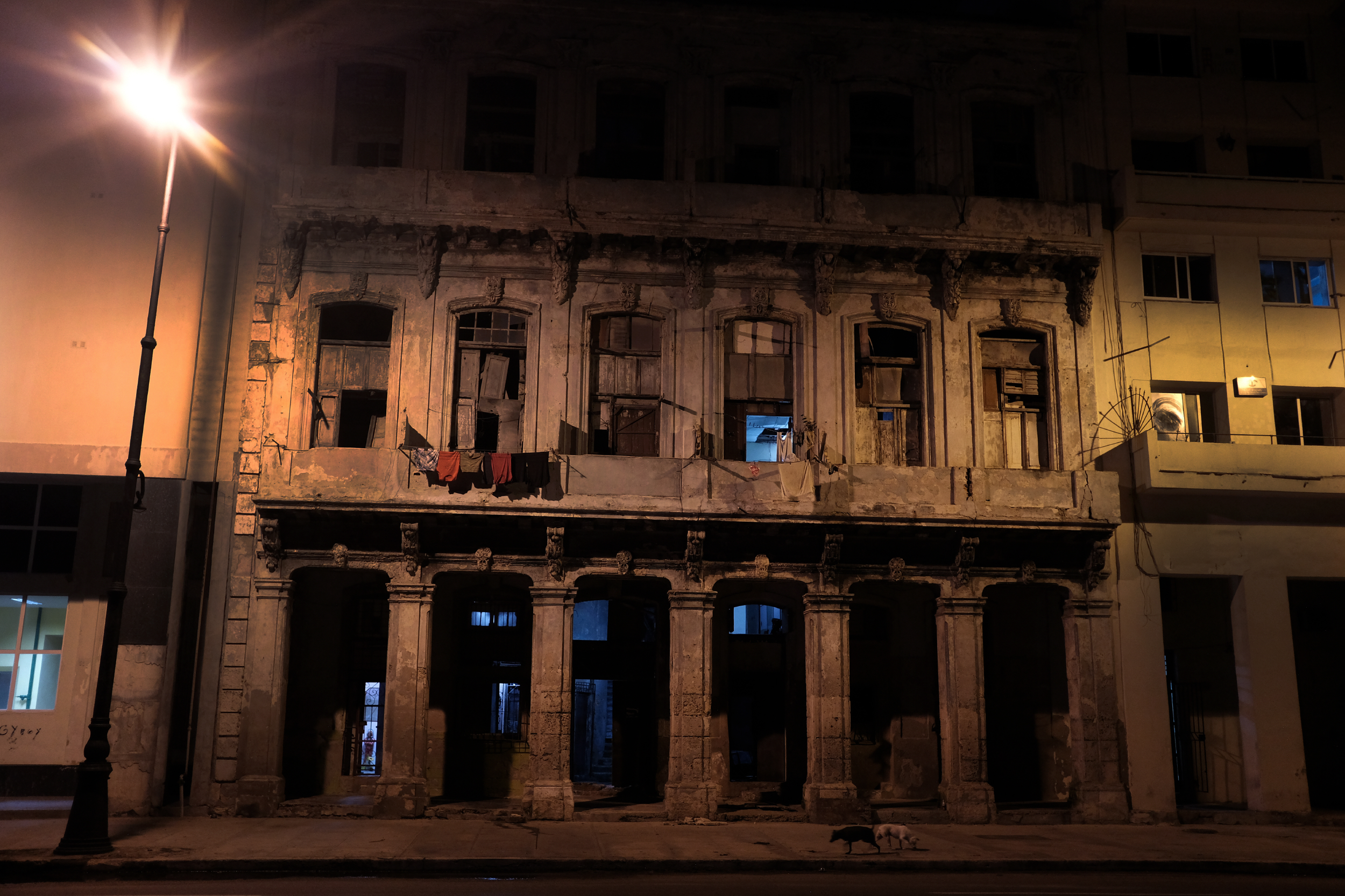 JACKPICONE_HAVANA_STREET-139.JPG