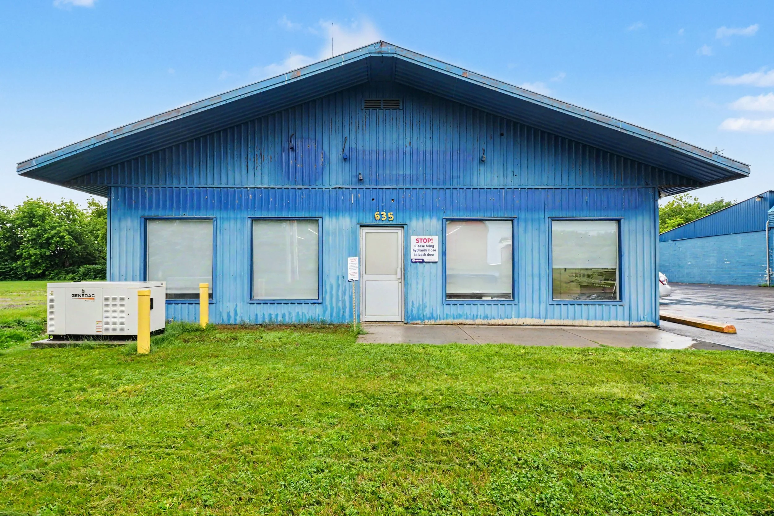 For Lease / For Sale - 635 Nelson St Pembroke, ON