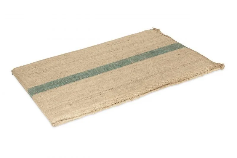 Hessian-Dog-Mat_2-800x534.jpg