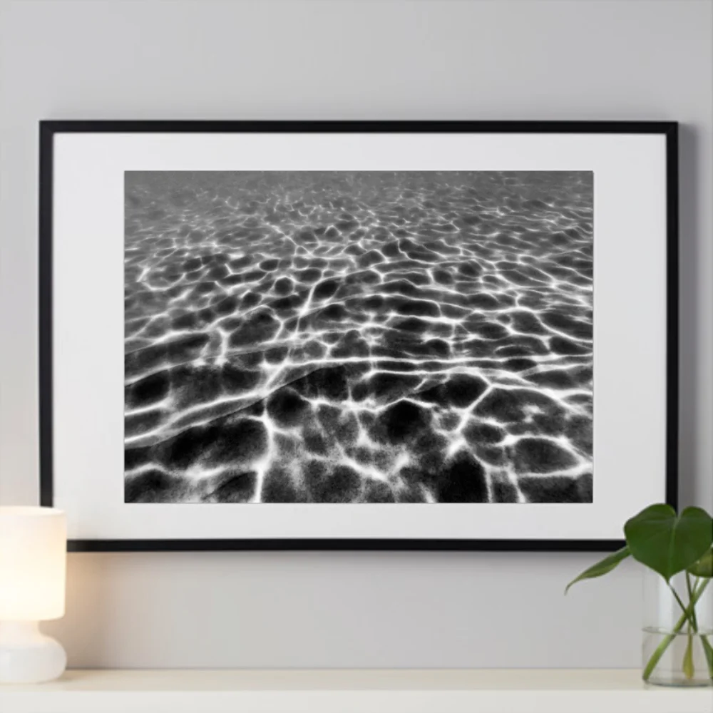 SHATTERED-REFLECTION-BLACK.jpg