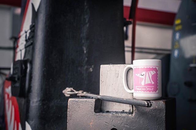 Monster hammer and coffee is a combo that is 2 legit 2 quit ~⠀
⠀
⠀
The &ldquo;Forge and Smile&rdquo; mug was designed by @realmrssteele after I shattered my forge or die mug in a game of parking lot soccer, it&rsquo;s been my daily driver ever since.