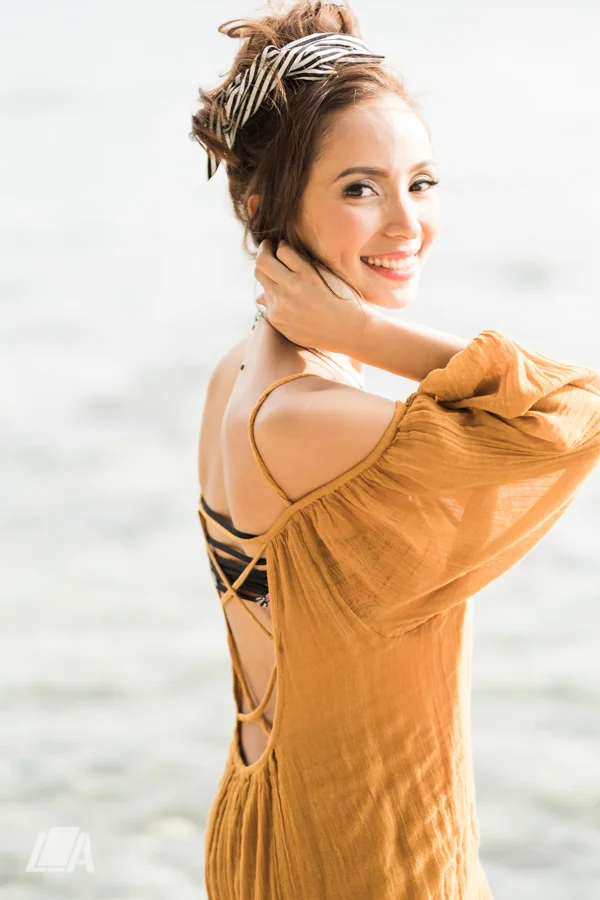 2f DIY Beach Seaside Elopement Editorial -0004238.jpg