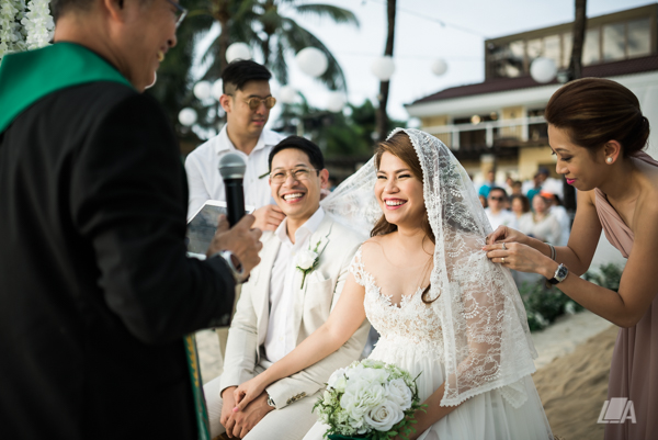 49 2 Louie Arcilla Weddings & Lifestyle - Boracay beach wedding-15.jpg