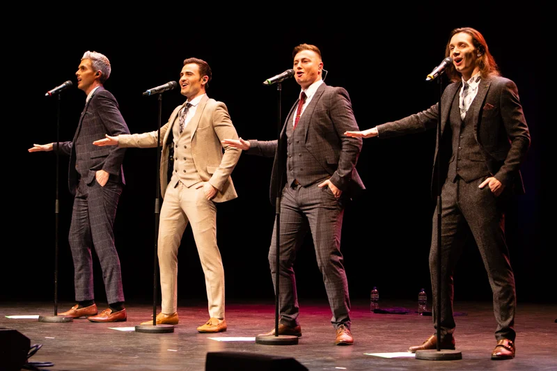 Collabro-31.jpg